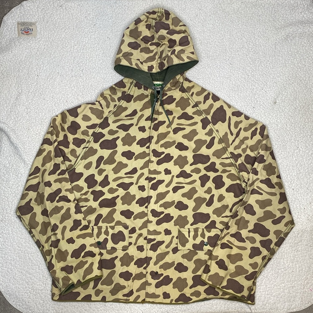 Vintage Texsport Waterproof Camouflage Hunting Jacket: Size Medium